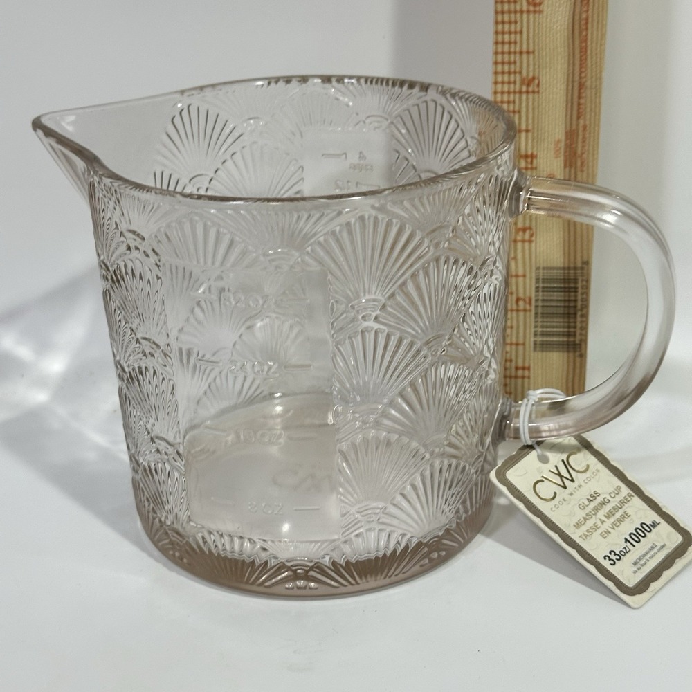 CWC Glass Measuring Cup 33oz ~ 4 Cups PINK Seashell Design NEW Microwaveable - Picture 5 of 7